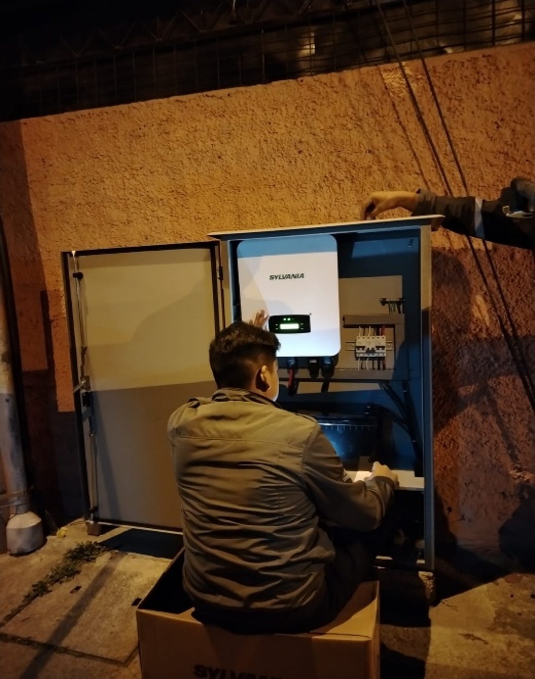 Instalación Cuenca - Tablero de control Inversor